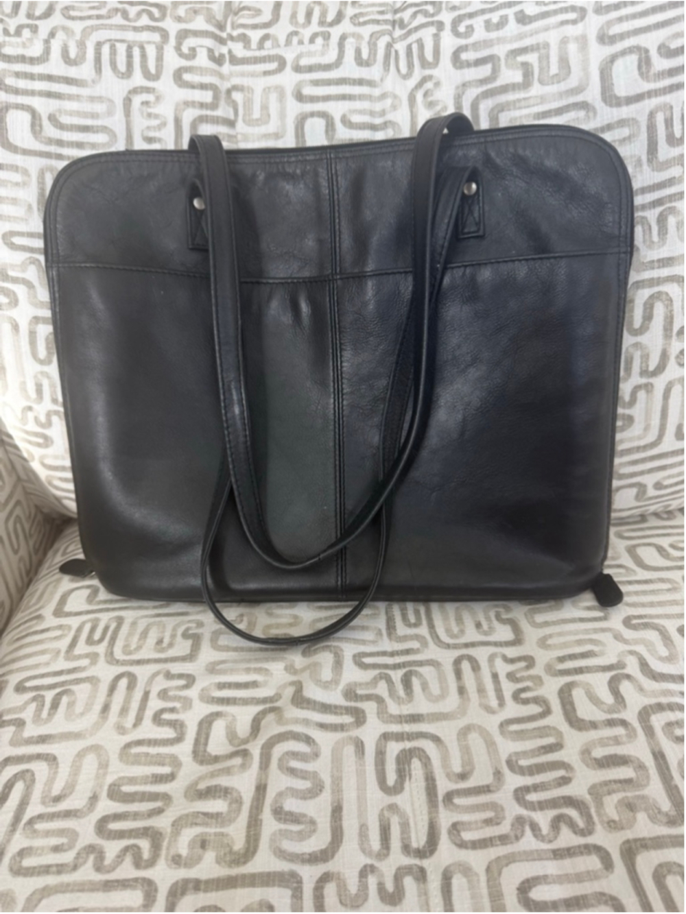 Latico Black Leather Laptop Bag unisex accordion sides, full 3 sided zip